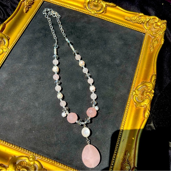 Elegant Rose Quartz, Crystal and FreshwaterPearl Necklace - Picture 2 of 4